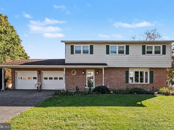 904 Armstrong Rd, Carlisle, PA 17013