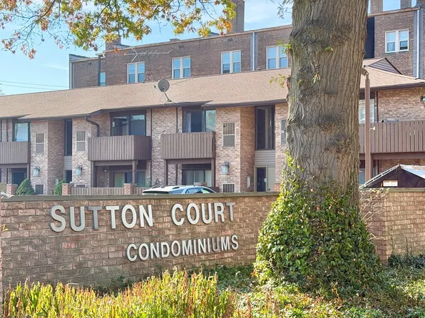 11085 Lake Ave APT 33, Cleveland, OH 44102