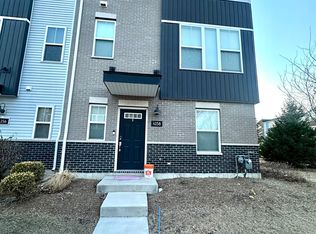 4158 Irving Rd, Aurora, IL 60504