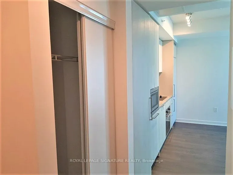 115 Blue Jays Way #3811 — Photo 3