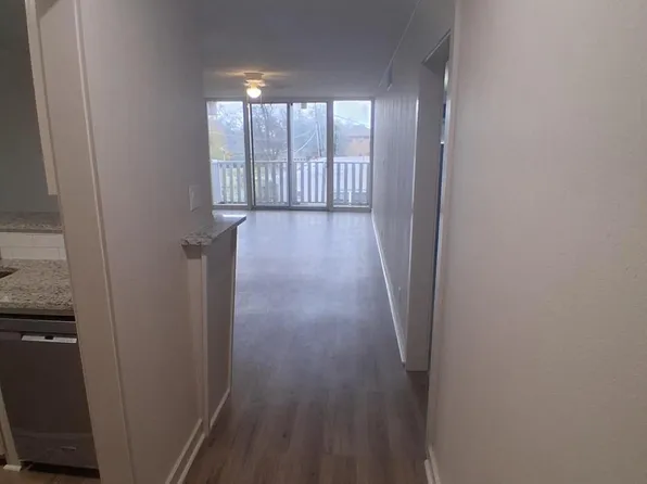 8906 Ilona Ln APT 5, Houston, TX 77025