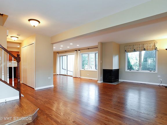 4th image of 205 Cascade Dr