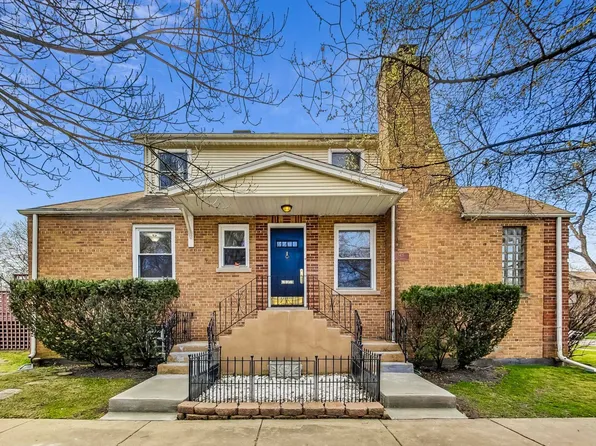 5425 N Virginia Ave, Chicago, IL 60625