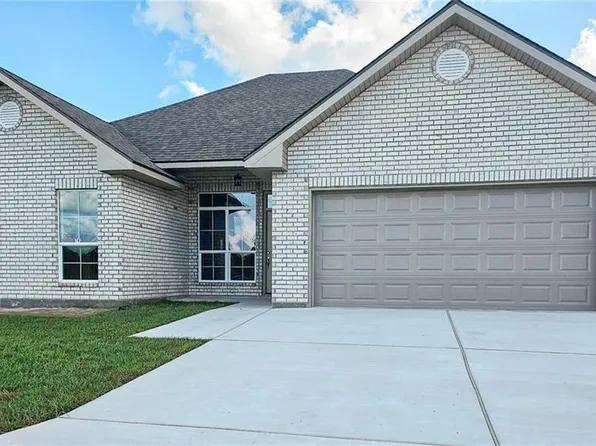 742 Rue St, Terrytown, LA 70056