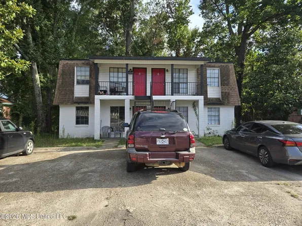 105 Jackson Ave, Petal, MS 39465