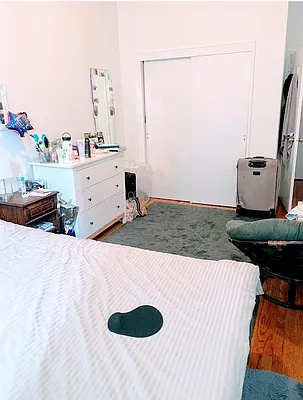 Rented by Prince Real Estate Associates LLC | media 17