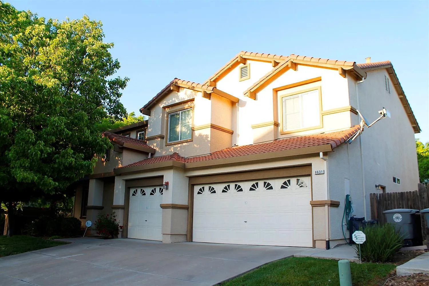 8631 Maranello Dr photo 1