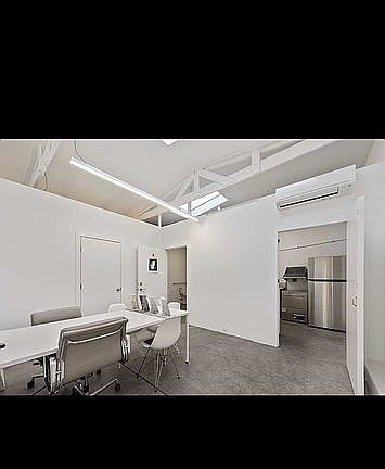 5th image of 687 Minna St