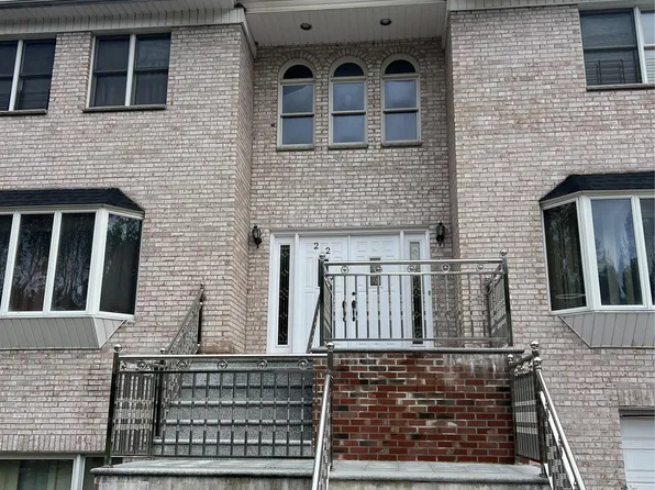 22 Truman Avenue, Yonkers, NY 10703