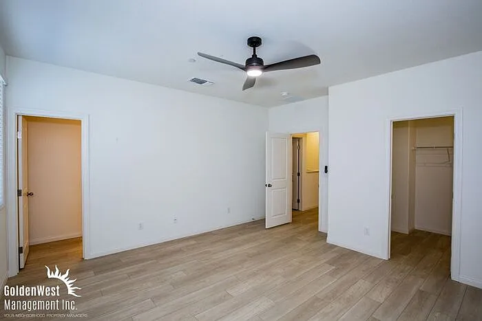 12512 Kings Creek Pl — Photo 8