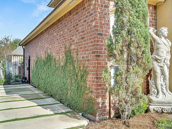 5th image of 36292 E Pine Grove Ct