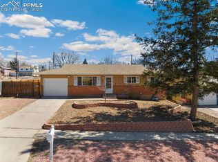 949 Bowser Dr, Colorado Springs, CO 80909