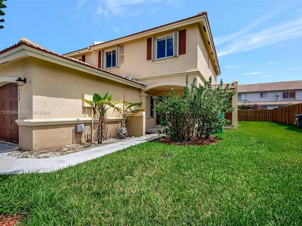 7441 SW 163rd Pl, Miami, FL 33193