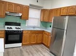 150-35 17th Rd #H, Whitestone, NY 11357