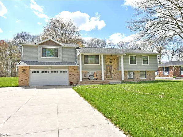 191 Heritage Dr, Beloit, OH 44609