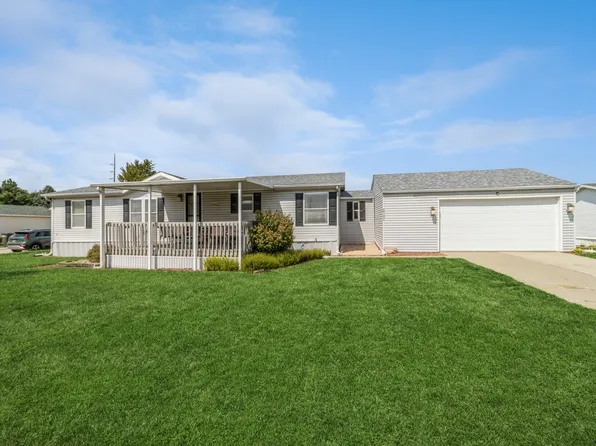 2701 SE Covenant Dr, Grimes, IA 50111