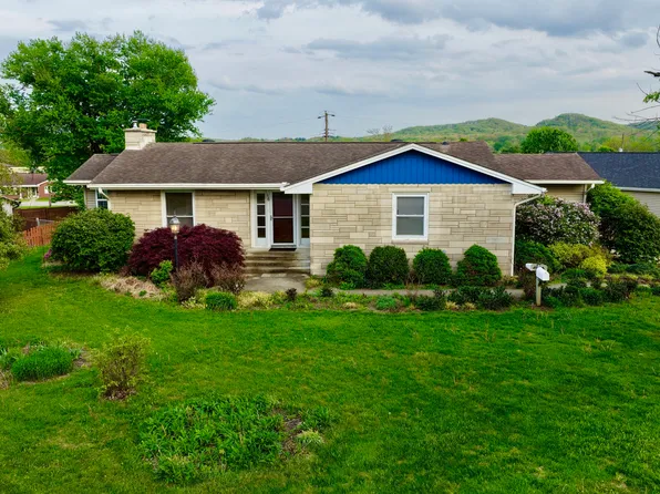 116 Vallonia Rd, Brownstown, IN 47220