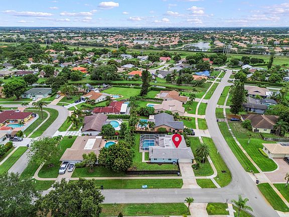 2nd image of 11249 Pine Valley Drive