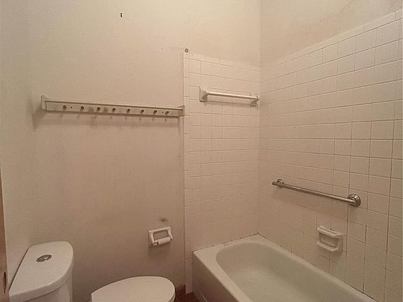 4th image of 1624 S 18th St
