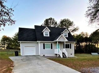 401 Buck Blvd SE, Calhoun, GA 30701