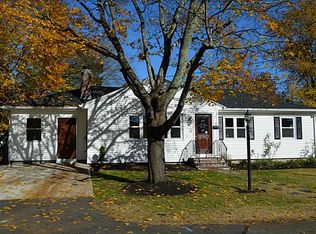 145 Gristmill Rd, Warwick, RI 02889