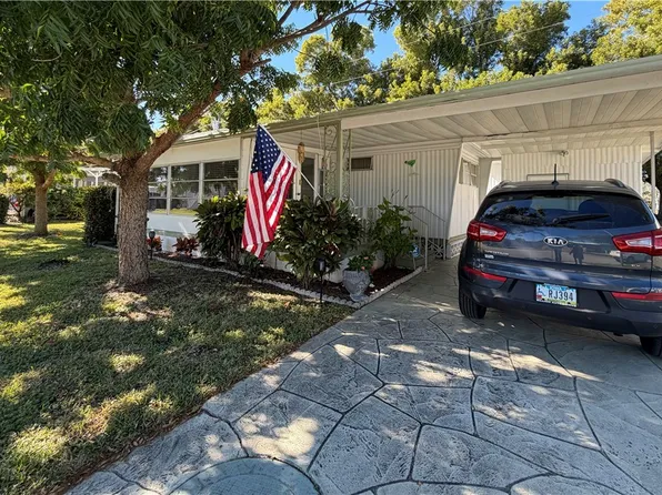 9 Red Poinciana Dr, Fort Myers, FL 33908