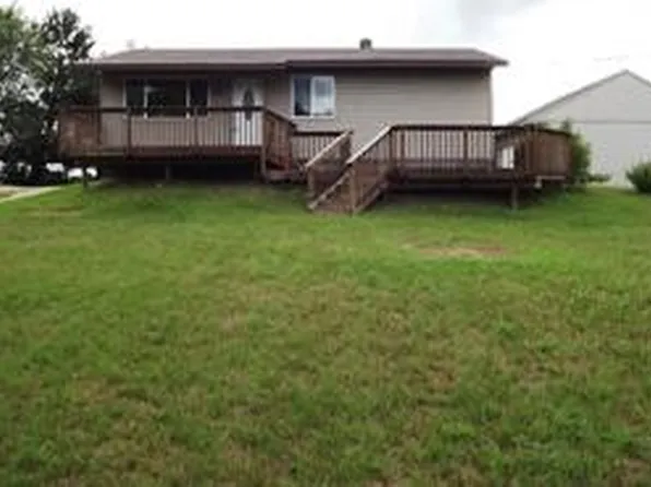6091 Staines Rd, Sheridan, MI 48884