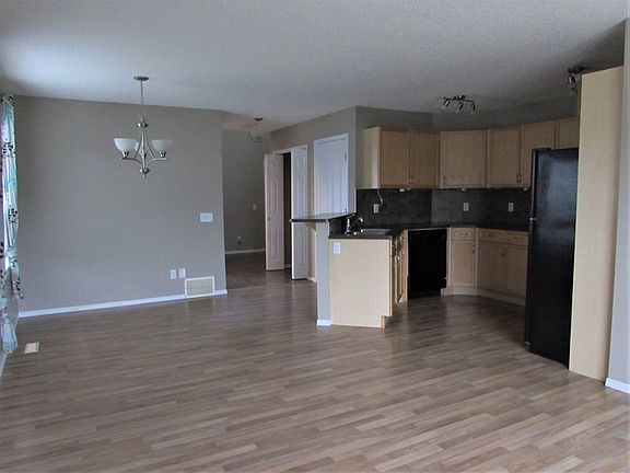 5th image of 174 Brookview Way