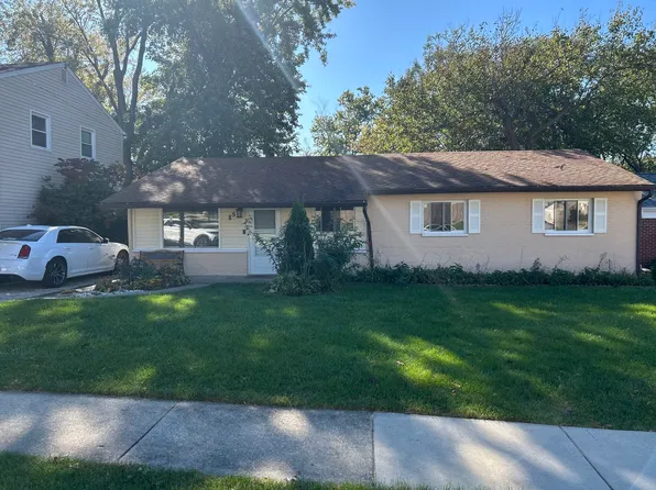 85 Glen Hill Dr, Glendale Heights, IL 60139