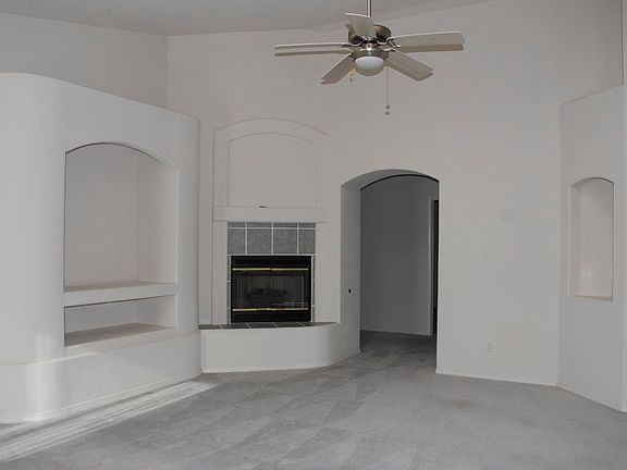 2nd image of 812 Tony Sanchez Dr SE