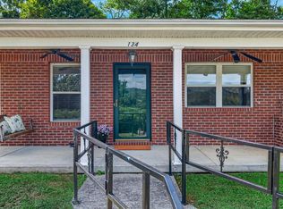 134 Hackberry Way, Dandridge, TN 37725