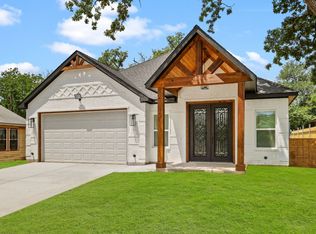 2412 Village Creek Rd, Fort Worth, TX 76105