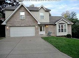 981 Harmony Ln, South Charleston, WV 25303