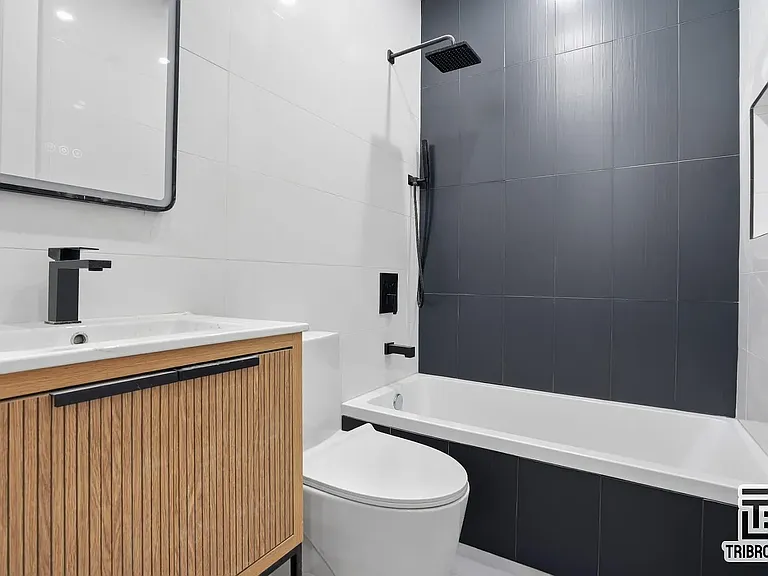 802 Lafayette Ave #2D — Photo 6