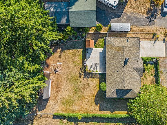 4th image of 15404 SE 304th Pl