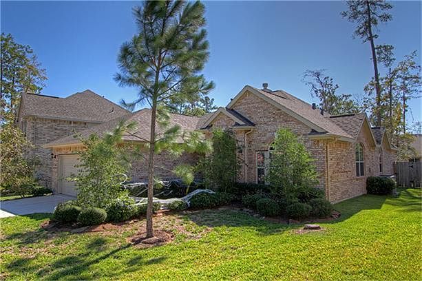 1st image of 139 N Archwyck Cir
