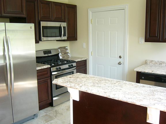 2nd image of 7234 S Coles Ave #6401mmjdz