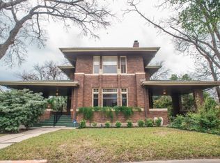 916 W Mistletoe Ave, San Antonio, TX 78201