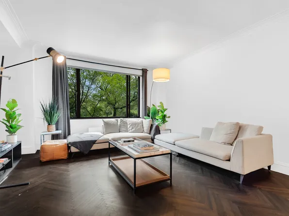 965 Fifth Avenue 2B image 3 of 12