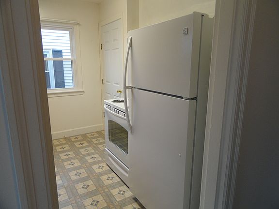 4th image of 1500 Park Dr