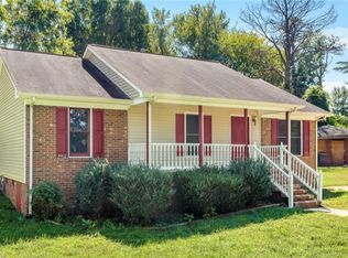 14 Bywood Ct, Greensboro, NC 27405