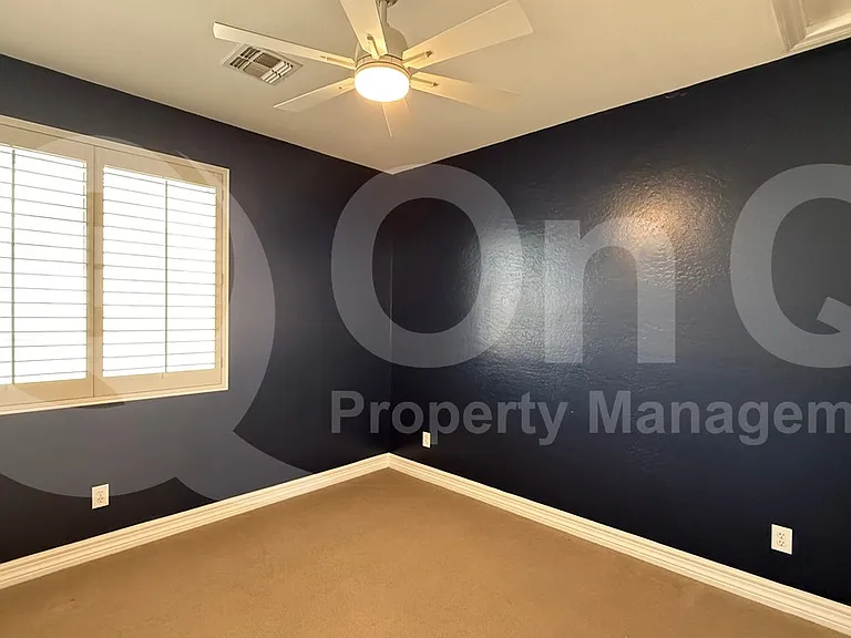 3115 E Ironside Ct — Photo 17