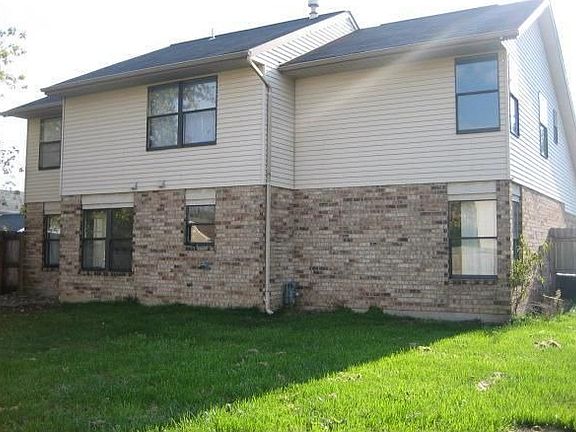 2nd image of 8951 Cadiz Ct