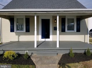 1 Crafton Rd, Essex, MD 21221