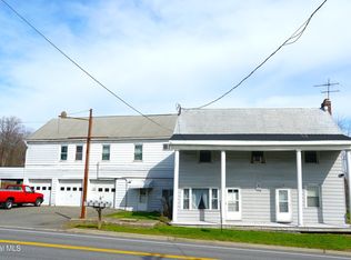 1438 Indian Fields Rd, Feura Bush, NY 12067