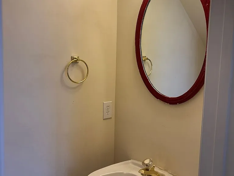7509 Riverside Ct #1 — Photo 14