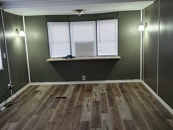 5th image of 2875 N Hill Field Rd