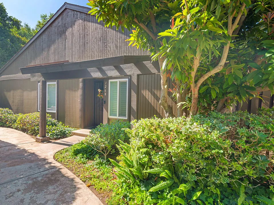 1268 Tarryglen Ln