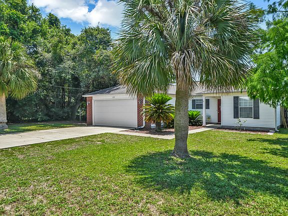 3rd image of 4559 Kelly Ln