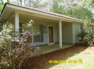 168 Ridge Point Dr, Douglas, GA 31535